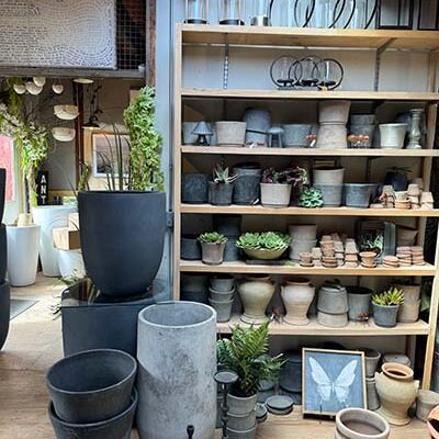 GardenCenter - BarnShop Planters - Shakespeare's Garden